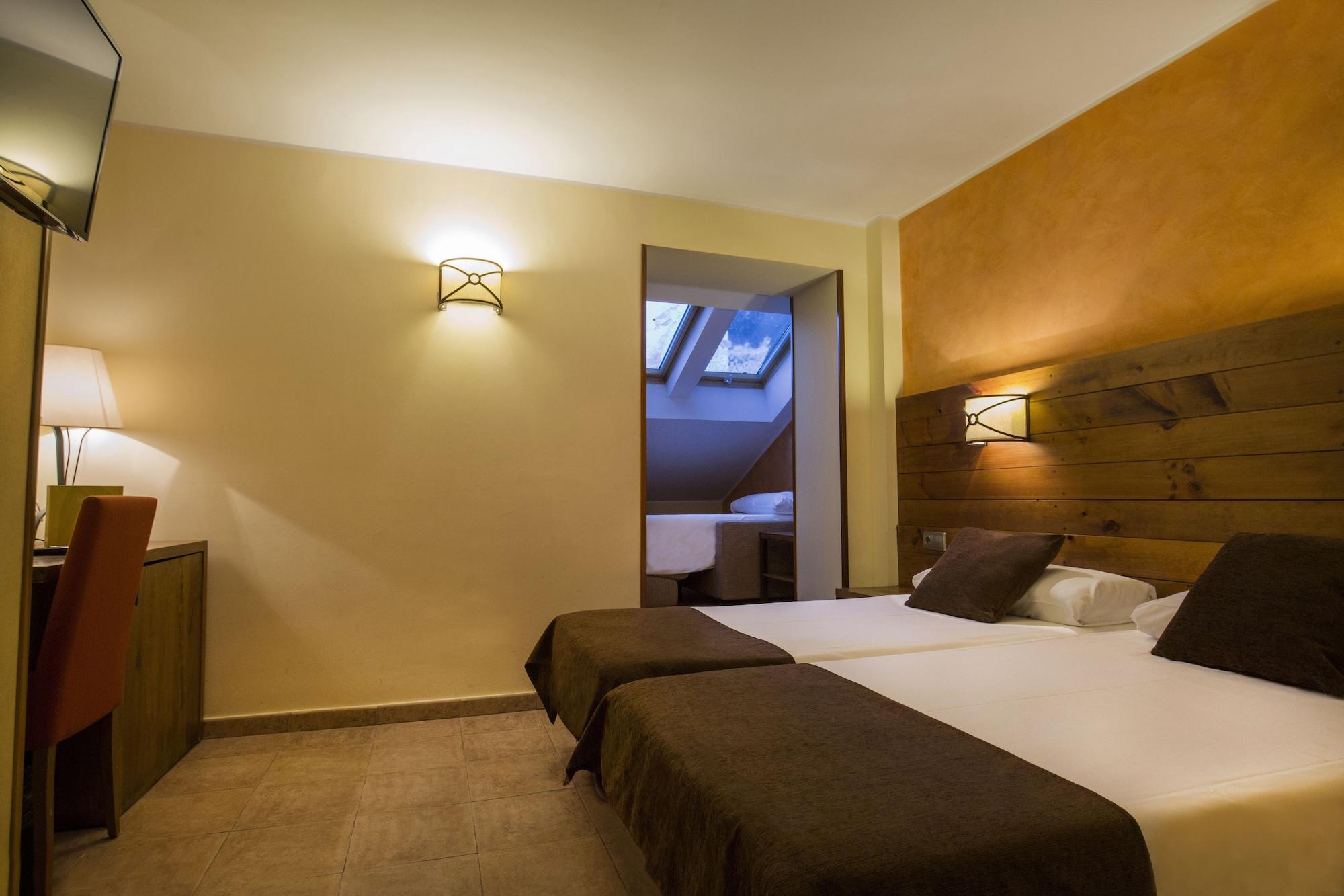 Hotel Magic Pas Пас де ла Каса Екстериор снимка