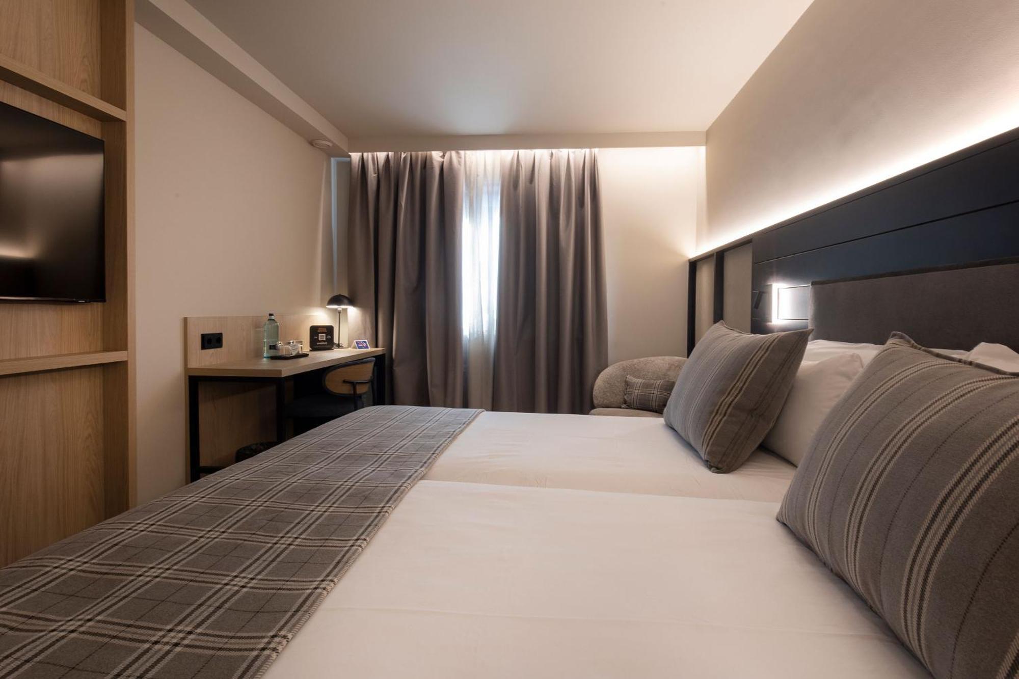 Hotel Magic Pas Пас де ла Каса Екстериор снимка