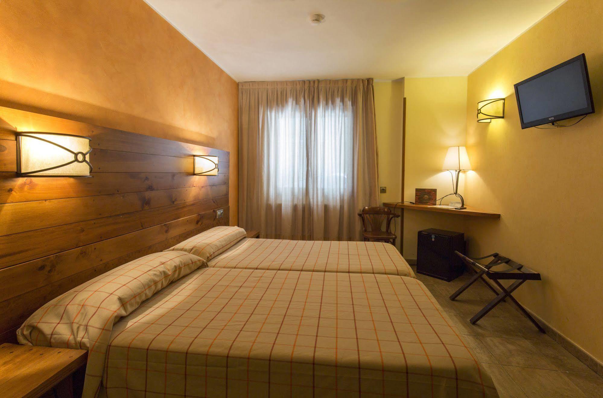Hotel Magic Pas Пас де ла Каса Екстериор снимка